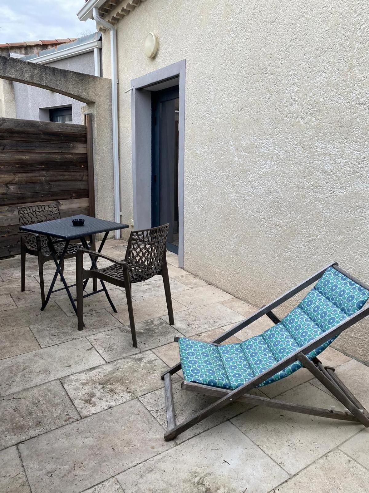 Auberge Les Galets Peyruis Exterior photo