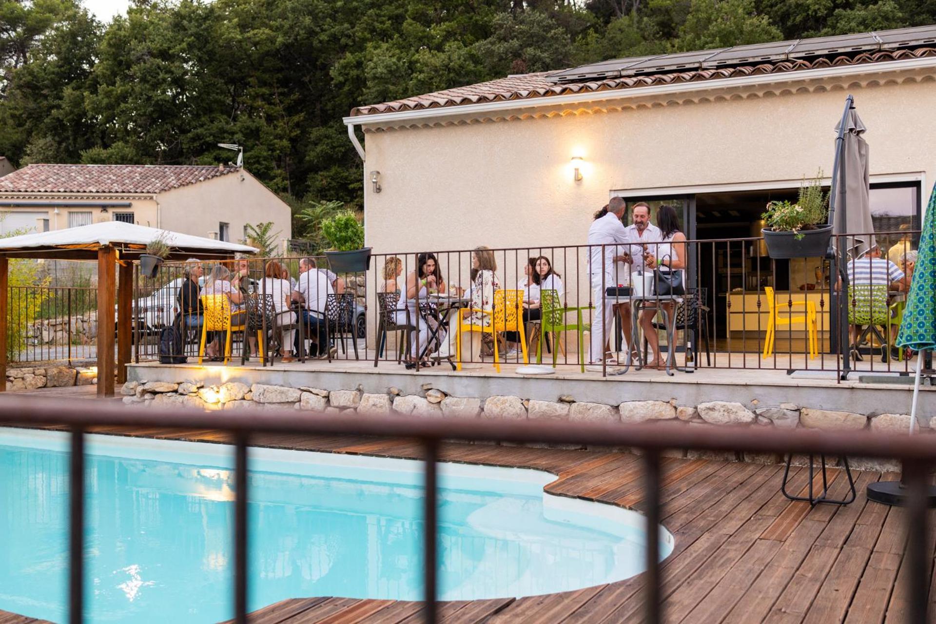 Auberge Les Galets Peyruis Exterior photo